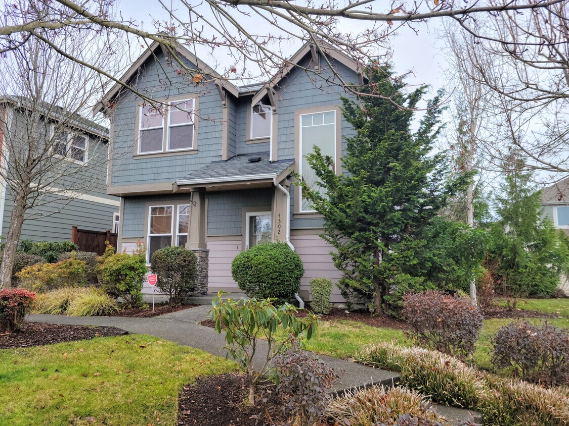 Primary Photo - 4302 25th St SE