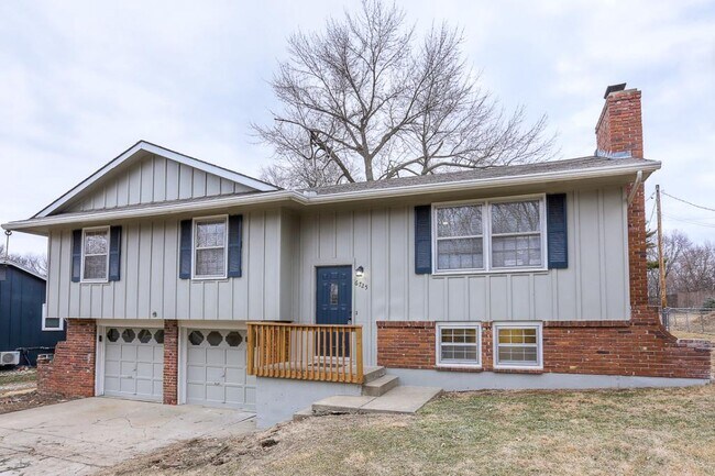 Foto del edificio - 6725 NW Hilldale Dr