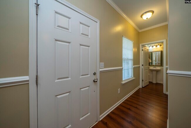 Foto del edificio - 457 Crawley Ln