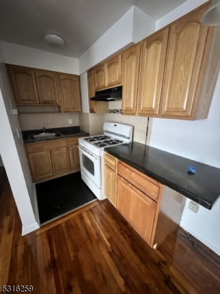 Foto del edificio - 519 Monroe Ave