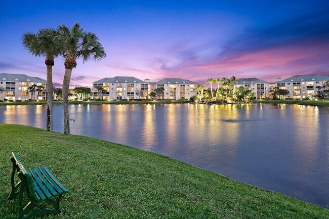 Building Photo - 353 S US Hwy 1