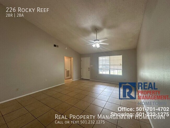 Foto del edificio - 226 Rocky Reef Cir