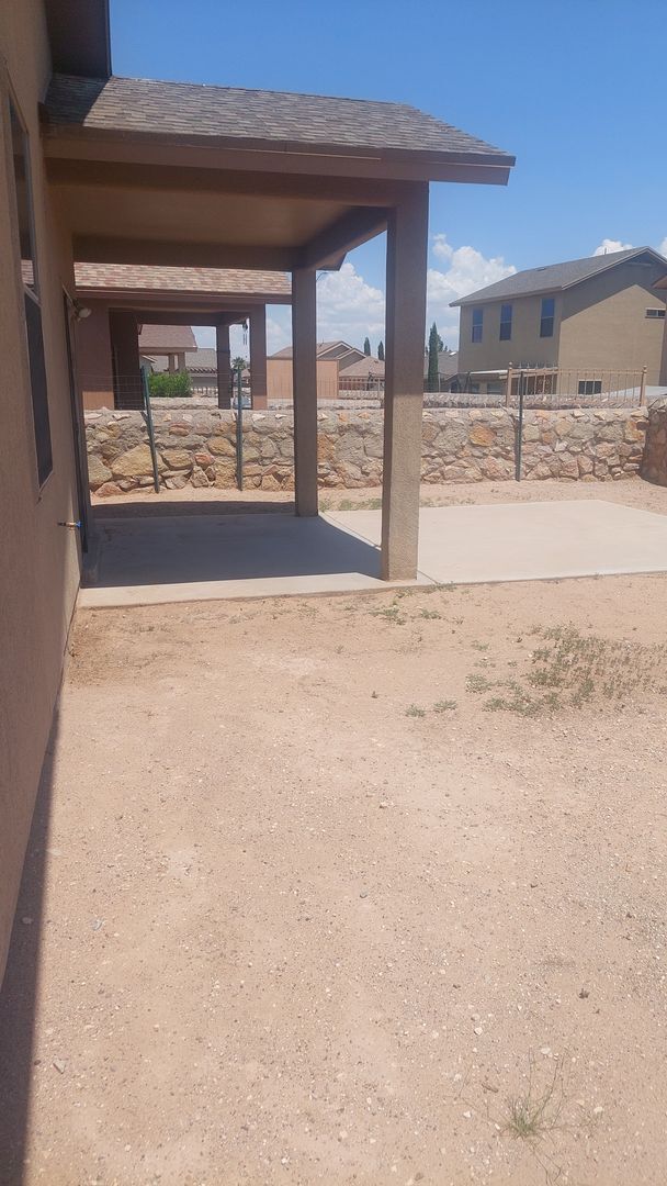 Building Photo - 4768 Joseph Rodriguez Dr