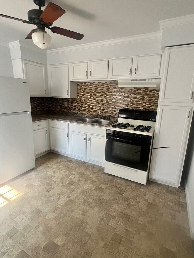 Foto del edificio - Great 2 Bedroom Home for Rent