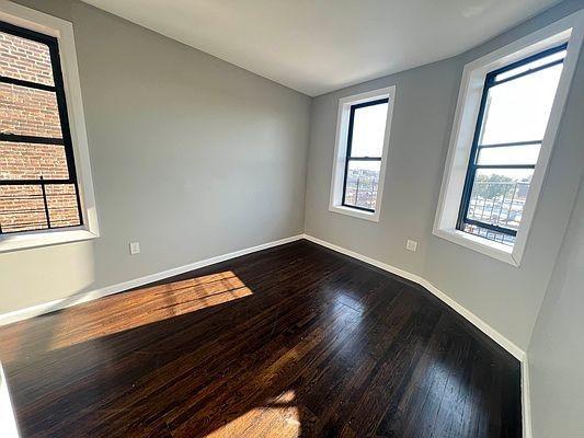 Building Photo - 1 bedroom in BRONX NY 10453