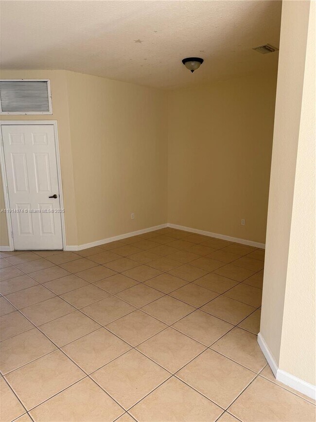 Foto del edificio - 1713 SW Umbria St