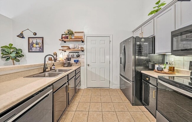 Building Photo - 5424 Quail Ridge Ct