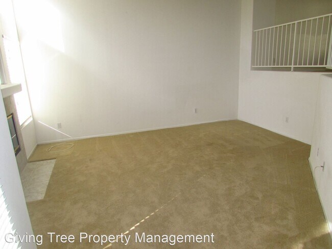 Foto del edificio - 12607 El Camino Real