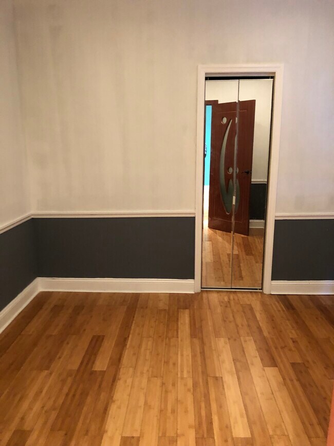 Second bedroom - 8713 90th St