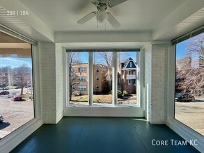 Building Photo - 4327 Mercier St