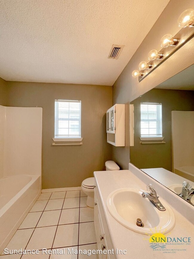 Building Photo - 3 br, 2 bath House - 919 Lauderhill Lane