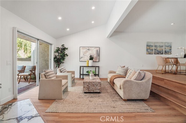 Foto del edificio - 17101 Palisades Cir