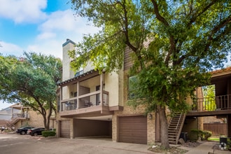 Building Photo - 336 Melrose Dr