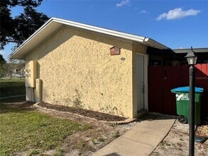 Building Photo - 319 San Miguel St