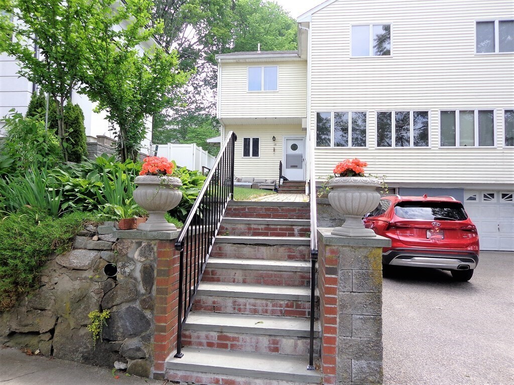 18 Princeton St Unit 18, Newton, MA 02458 Apartment for Rent in Newton, MA