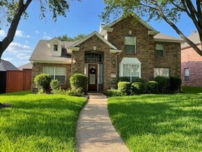 Building Photo - 4445 Lone Tree Dr