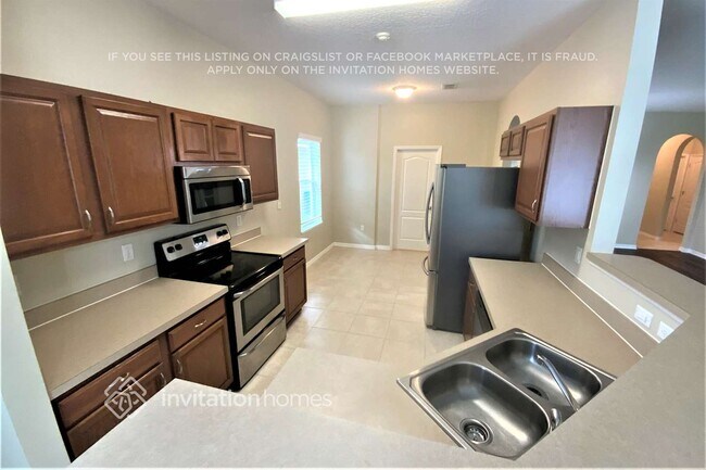 Foto del edificio - 3155 Burdock Ave