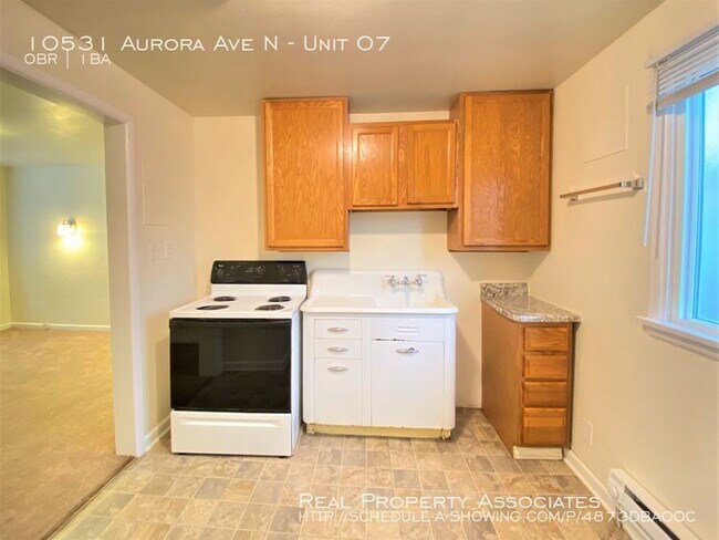Foto del edificio - 10531 Aurora Ave N
