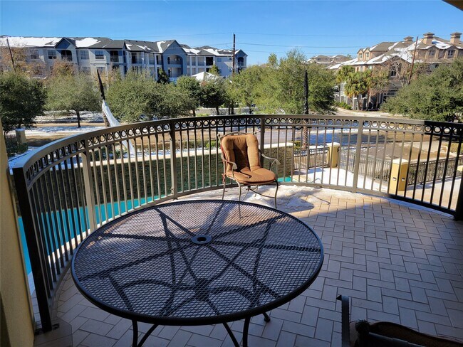 Foto del edificio - 7575 Kirby Dr