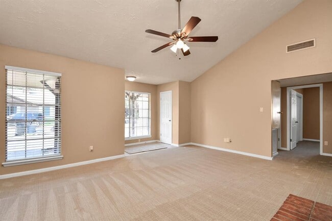 Building Photo - 19422 Plantain Dr