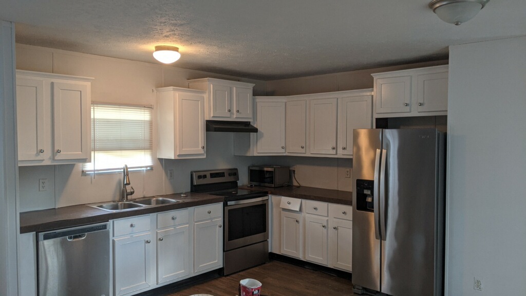 Building Photo - 533 Lee Rd 57