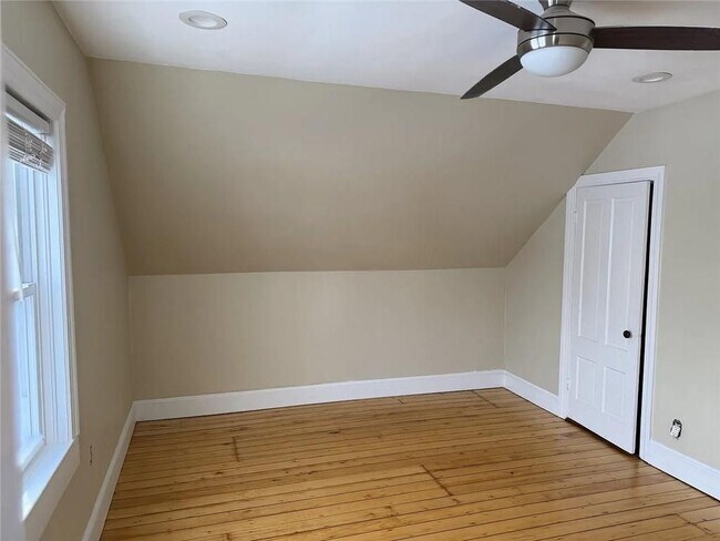 Foto del edificio - 16 Tecumseh St