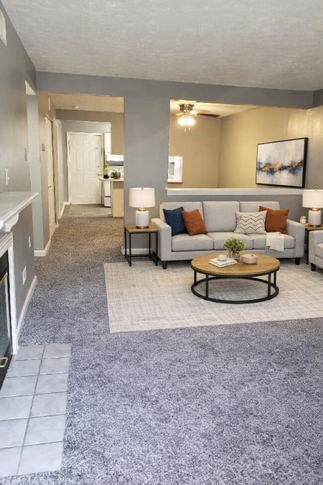 Foto del edificio - Auburn Place Town And Garden Homes