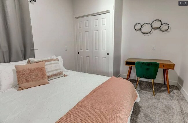 Foto del edificio - 1503 S Newport St