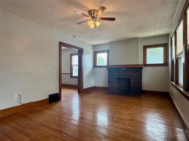Foto del edificio - 1330 Patterson Ave
