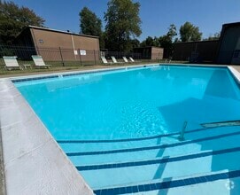 Building Photo - Glenview Apartments