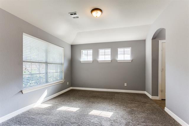Building Photo - 4709 Brighton Dr