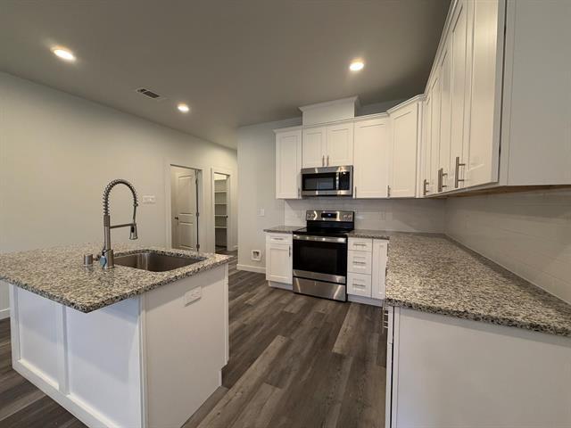 Foto del edificio - 405 N Andrews Ave