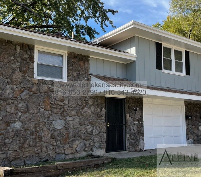 Primary Photo - 2-3 Bedroom KC/Raytown Duplex, Vouchers OK