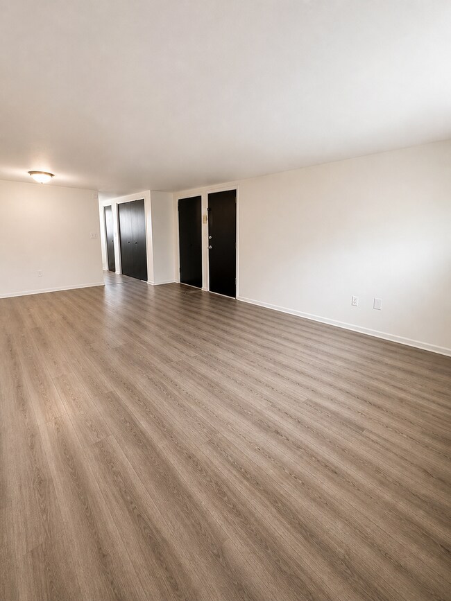 Foto del edificio - Jefferson Trace Apartments 2 Bedroom and 1.5 Bathroom  - Apply Now~