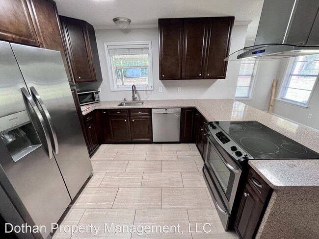 Building Photo - 3 br, 2 bath House - 304 Meadowbrook Drive