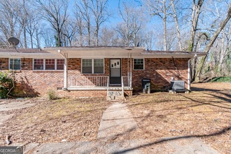 Building Photo - 207 Buchanan Terrace