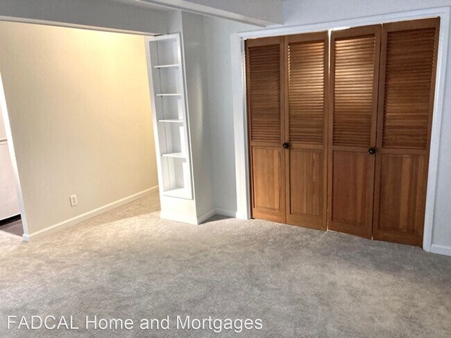 Building Photo - Studio, 1 bath House - 888B Guerrero St