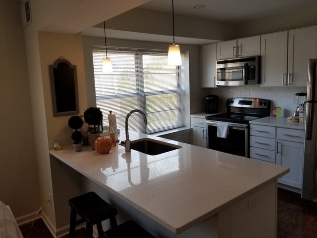 Island Kitchen - Topton and Wiltshire - Clayton Place Apartments