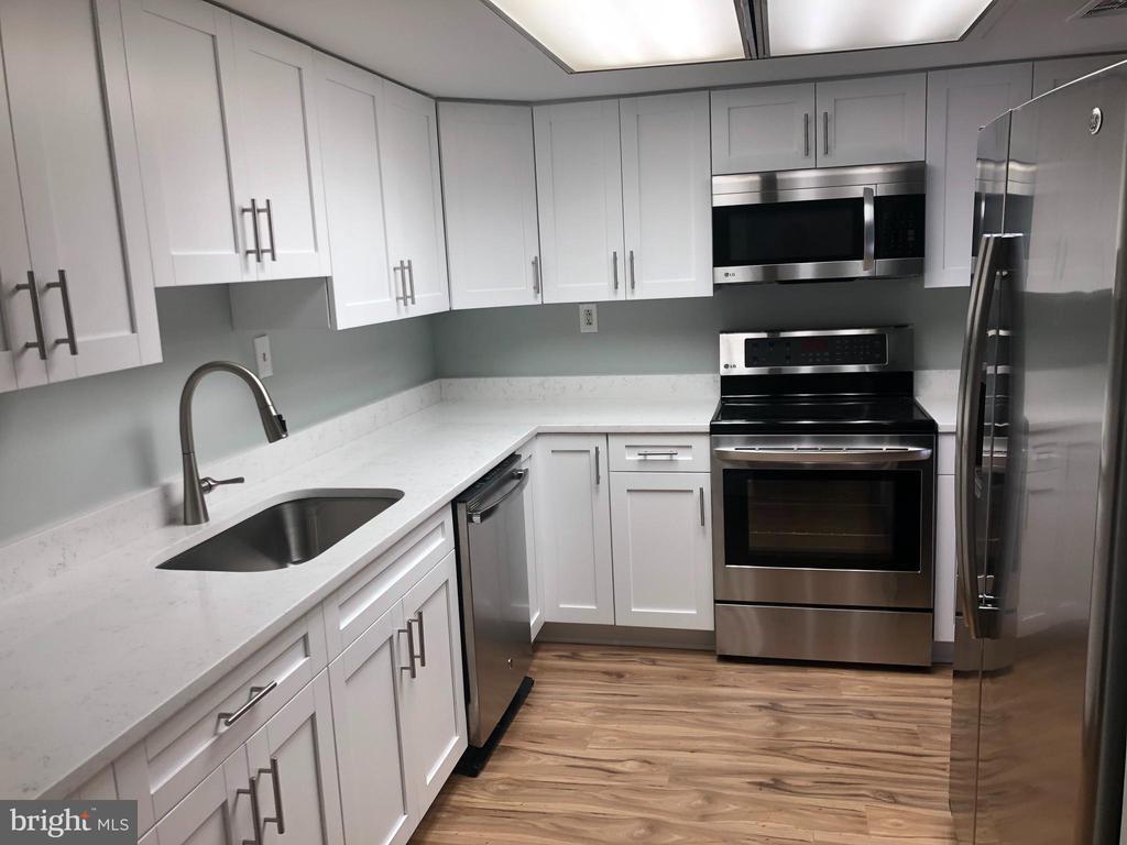 Foto principal - 5529 Green Dory Ln