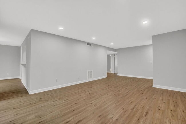 Building Photo - 58 Fair Haven Way