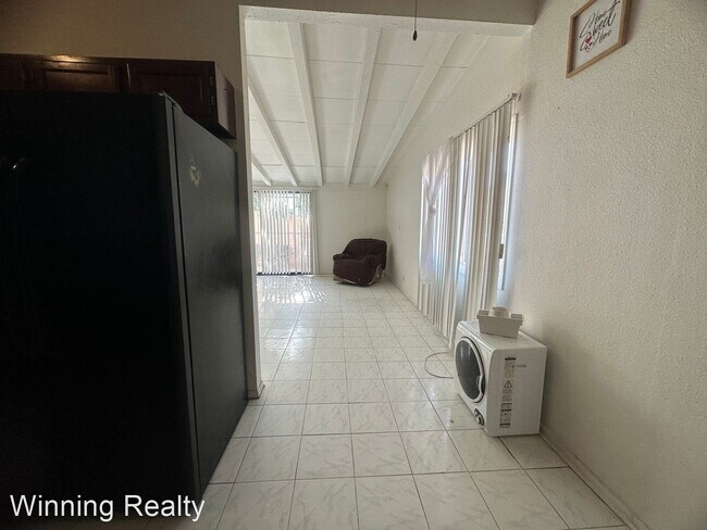 Foto del edificio - 2 br, 1 bath House - 2313 E McWilliams Ave