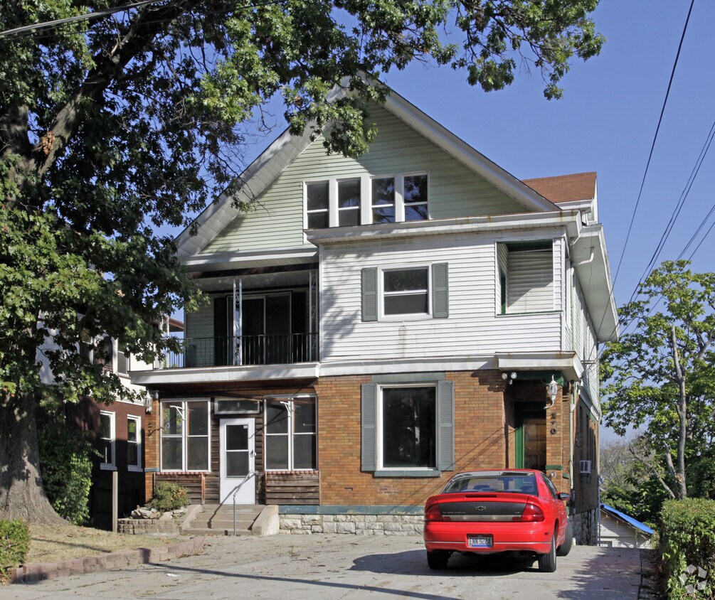 218220 Hearne Ave, Cincinnati, OH 45229 Apartments in Cincinnati, OH