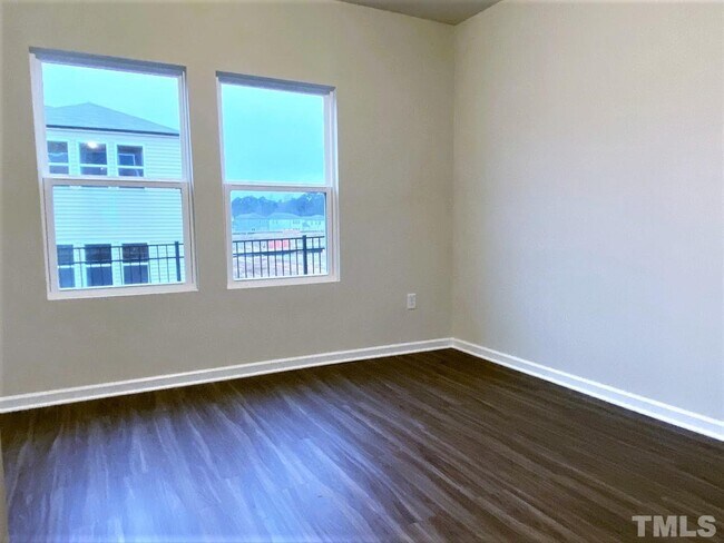 Building Photo - 4 Bedroom Single Family for Rent