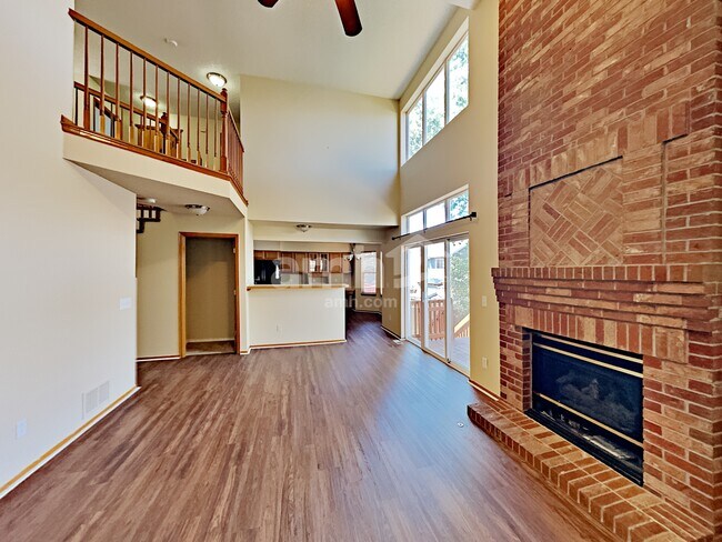 Building Photo - 19065 E Chenango Cir