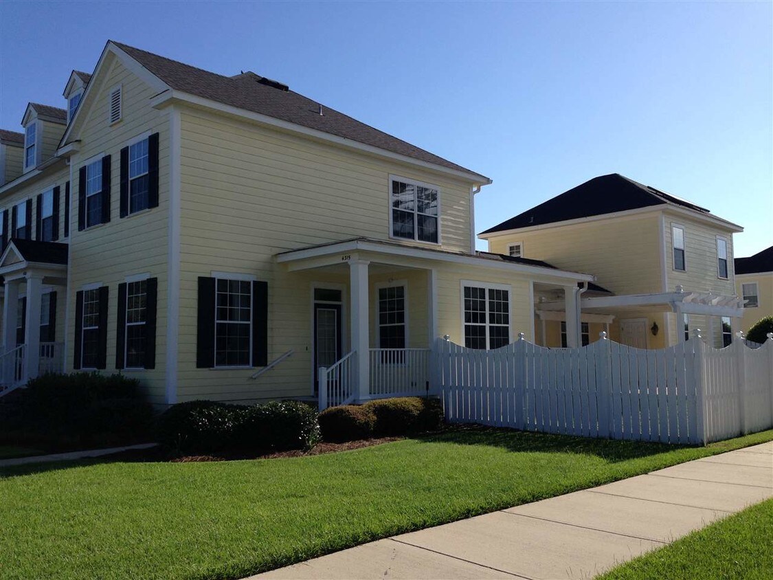 4315 Four Oaks Blvd, Tallahassee, FL 32311 House Rental in
