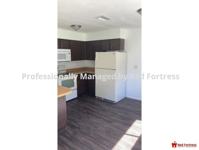 Foto del edificio - 3227 Broadway
