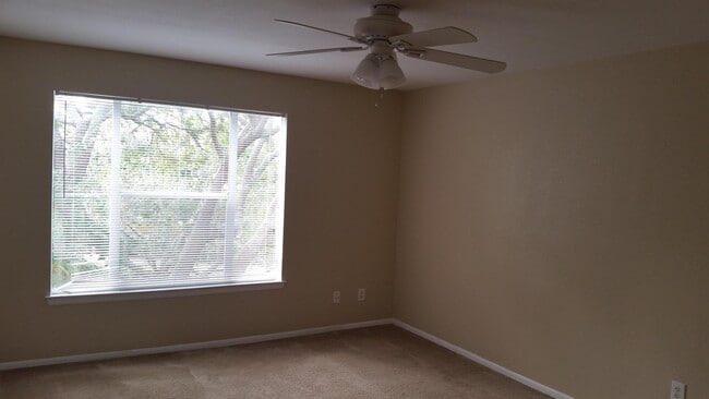 Building Photo - 1825 Palm Cove Blvd