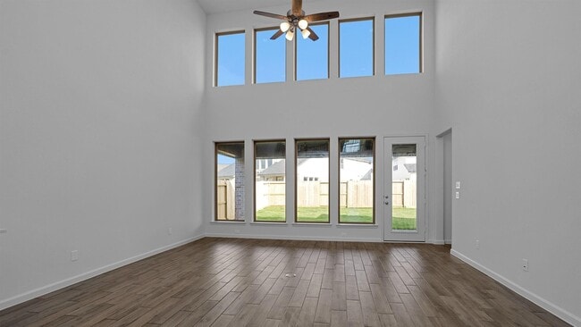Building Photo - 506 Vivid Vlg Wy