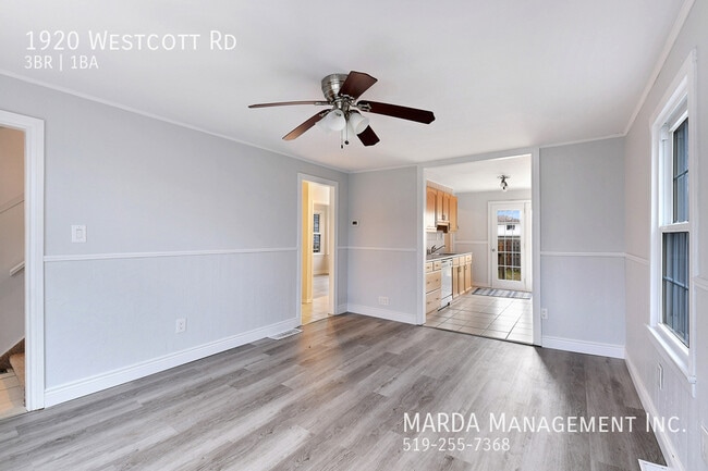 Building Photo - MODERN 3 BED/1 BATH EAST SIDE BUNGALOW + UTILITIES