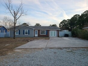Building Photo - 2082 NC-172
